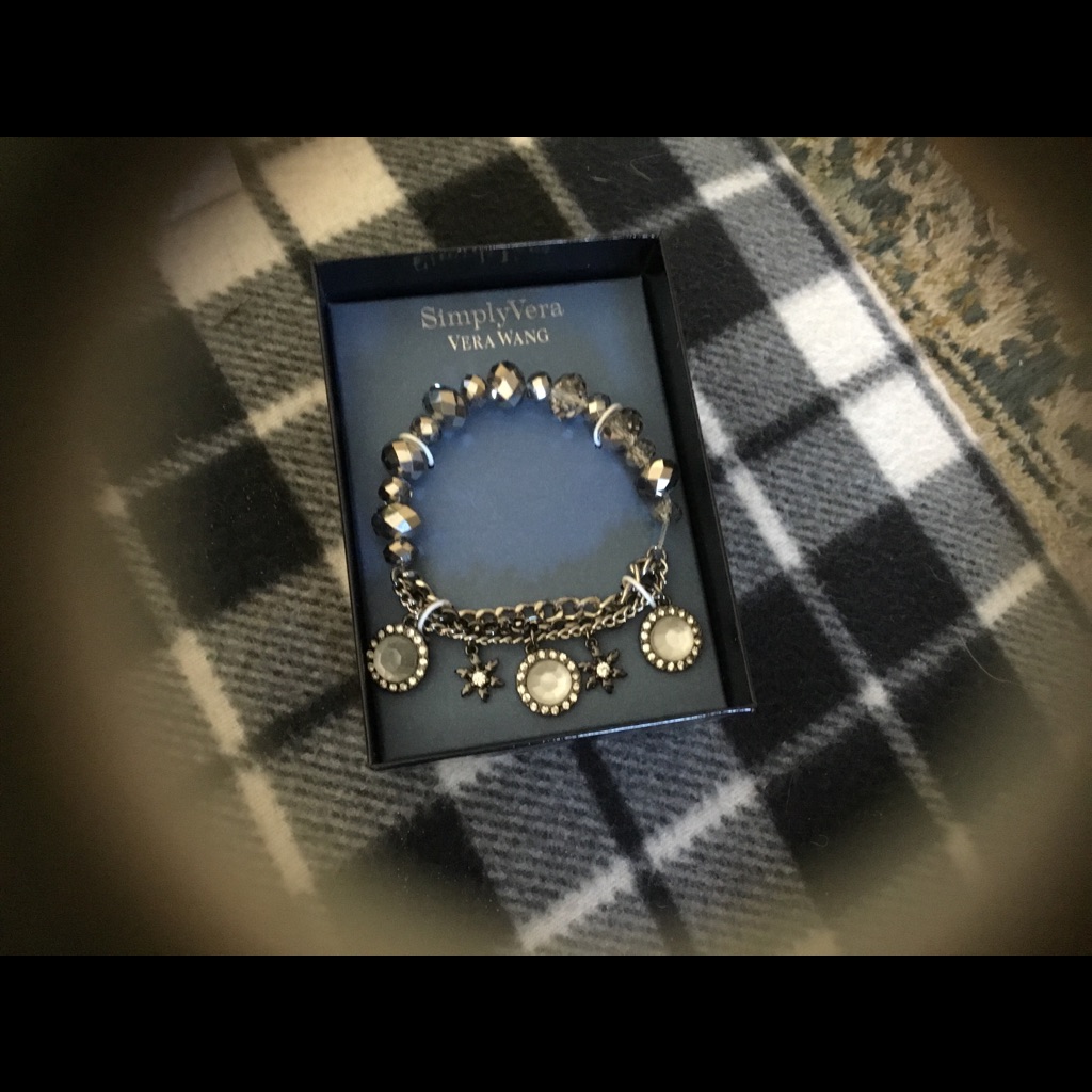 Vera Wang Silver Bracelet 25$